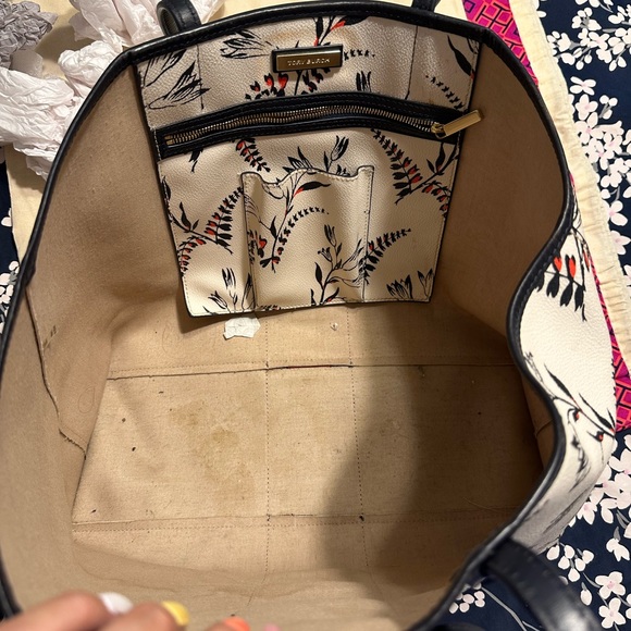 Tory Burch Tote - Picture 5 of 6